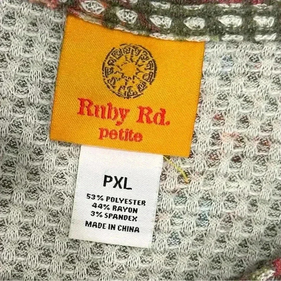 Ruby Rd Knot Front Waffle Knit Top 3/4 Sleeve Green Pattern Shirt Size XL Petite - Picture 5 of 7